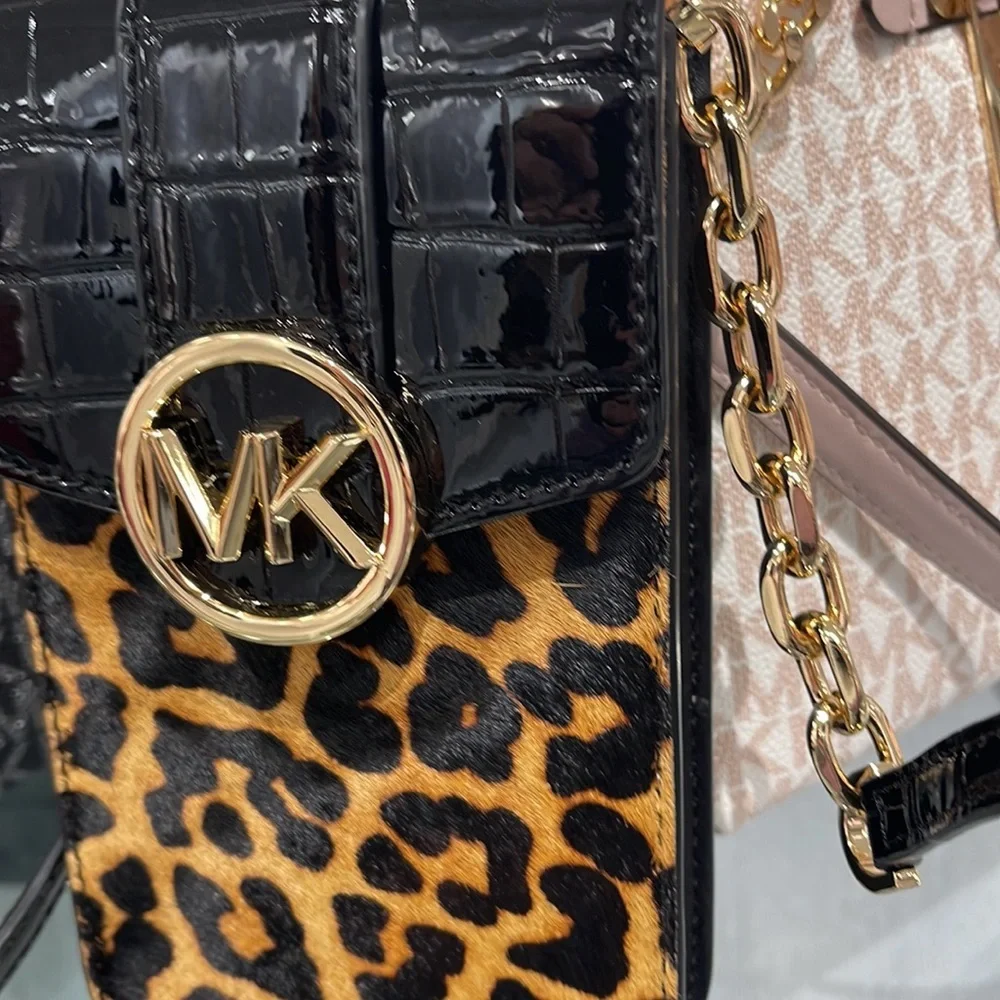 Michael Kors Carmen Small NS Phone XBODY HairCalf
Black Multi - Picture 2 of 16